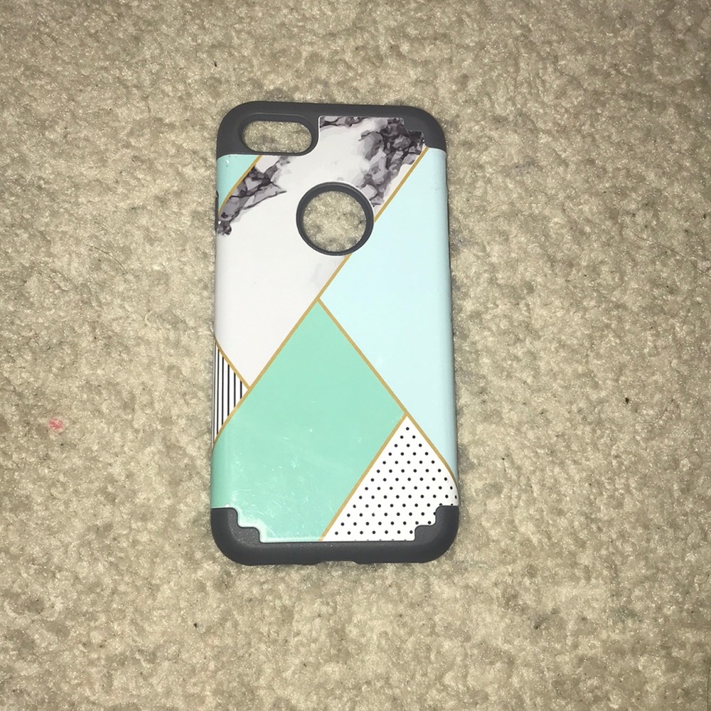iPhone 6/7/8 blue marble case